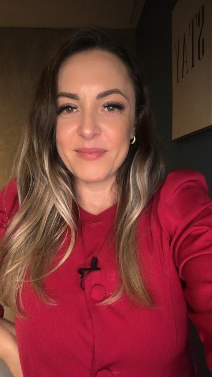 Drª Poliana Ruzza